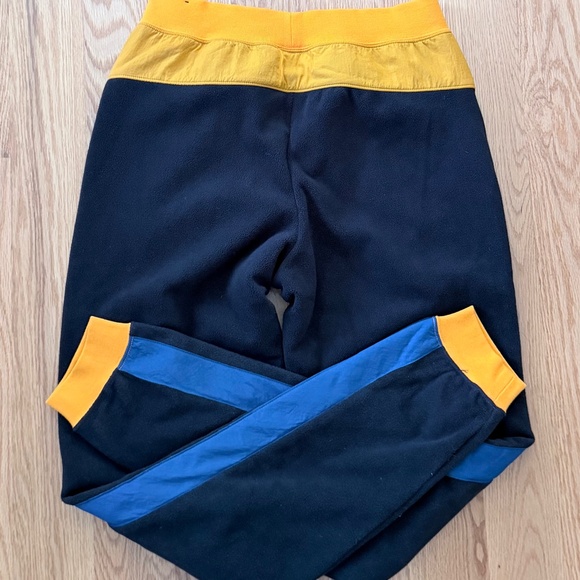 Nike NWOT Fleece Mixed-Media Joggers (S) - Picture 4 of 14